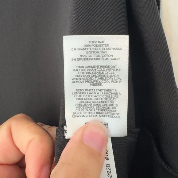 Express Black Velvet Deep V Wire Mini Skort Size XL Dress - Picture 5 of 6